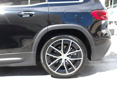 2024 Mercedes-BENZ GLB AMG — миниатюра 20