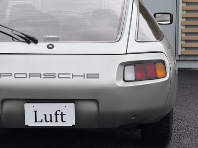 1981 Porsche 928 照片 27