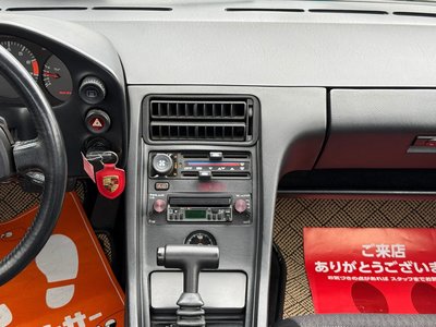 1981 Porsche 928 照片 47