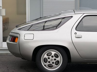 1981 Porsche 928 照片 18