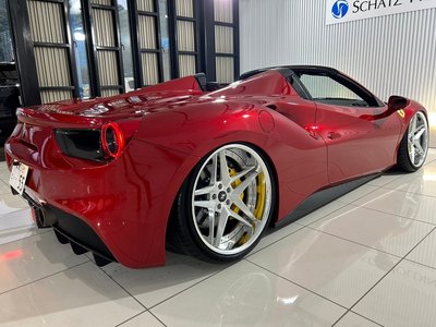 2017 Ferrari 488 SPIDER — фото 9