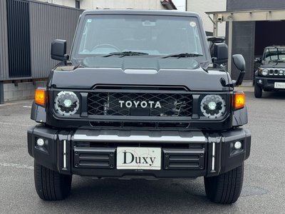 2025 Toyota LAND CRUISER 70 — миниатюра 8