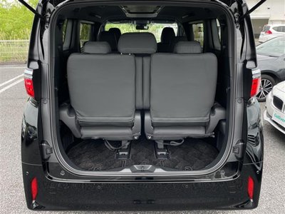 2025 Toyota ALPHARD 照片 29