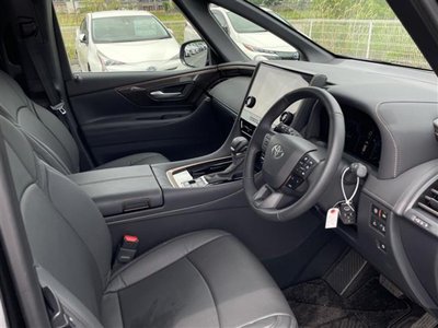 2025 Toyota ALPHARD 照片 21
