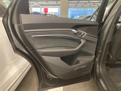 2023 AUDI E-TRON SPORTBACK 照片 61