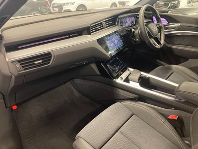 2023 AUDI E-TRON SPORTBACK 照片 24
