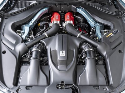 2024 Ferrari ROMA SPIDER 照片 16