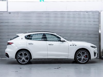 2024 Maserati LEVANTE — фото 15