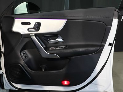2025 Mercedes-BENZ CLA thumbnail 36