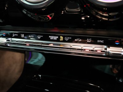 2025 Mercedes-BENZ CLA thumbnail 21