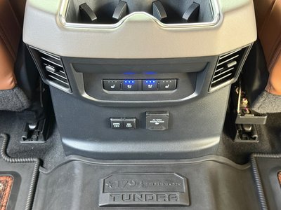 2022 Toyota TUNDRA — миниатюра 72