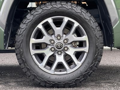 2022 Toyota TUNDRA — миниатюра 41