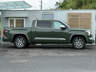 2022 Toyota TUNDRA — миниатюра 20