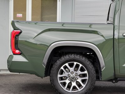 2022 Toyota TUNDRA — миниатюра 21