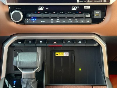 2022 Toyota TUNDRA — миниатюра 64