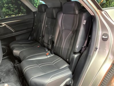 2019 Lexus RX thumbnail 23
