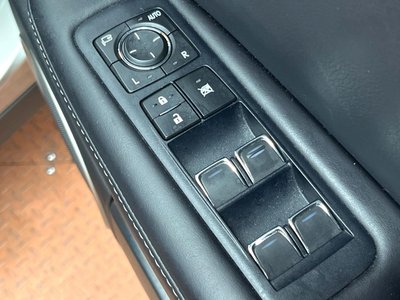 2019 Lexus RX thumbnail 35