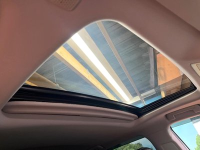 2019 Lexus RX photo 3