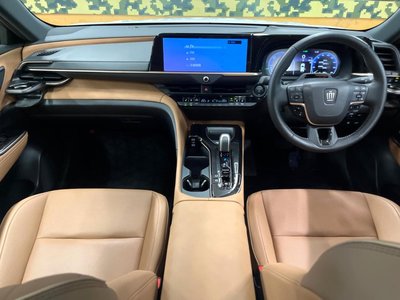 2024 Toyota CROWN SPORT thumbnail 2