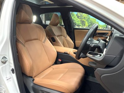 2024 Toyota CROWN SPORT thumbnail 9