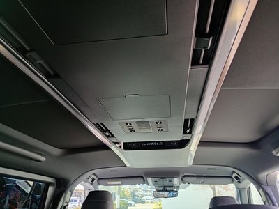 صورة 66 لـ 2025 Toyota ALPHARD