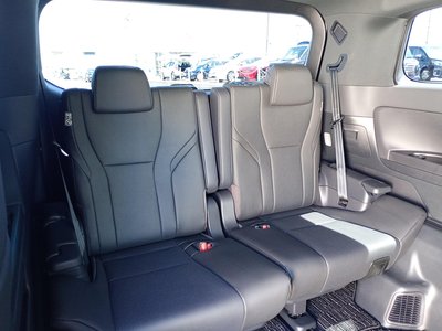 صورة 61 لـ 2025 Toyota ALPHARD