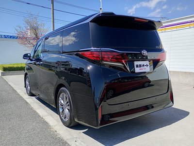 صورة 14 لـ 2025 Toyota ALPHARD