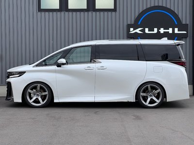 2026 Toyota VELLFIRE — фото 5