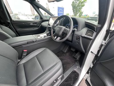 2026 Toyota VELLFIRE — фото 18