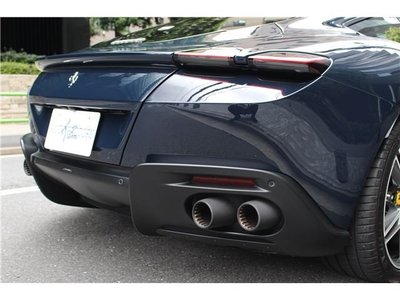 صورة مصغرة 8 لـ 2021 Ferrari ROMA