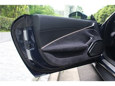 صورة مصغرة 10 لـ 2021 Ferrari ROMA