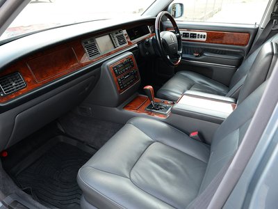 صورة 24 لـ 2006 Toyota CENTURY