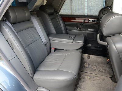 صورة 30 لـ 2006 Toyota CENTURY