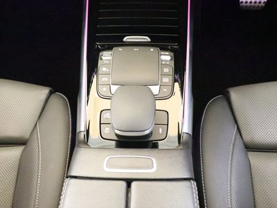 صورة 18 لـ 2021 Mercedes-BENZ GLB AMG