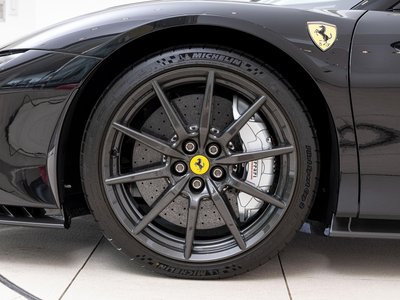 2021 Ferrari SF90 STRADALE — фото 24