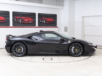 2021 Ferrari SF90 STRADALE — фото 6