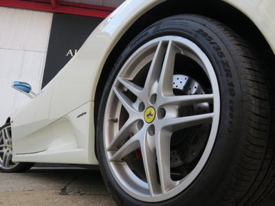 صورة 44 لـ 2007 Ferrari F430