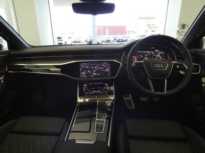 2025 AUDI S6 photo 11