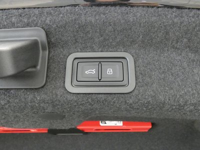 صورة مصغرة 162 لـ 2025 AUDI S6