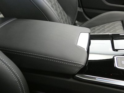 صورة مصغرة 148 لـ 2025 AUDI S6