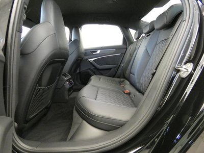 صورة مصغرة 146 لـ 2025 AUDI S6