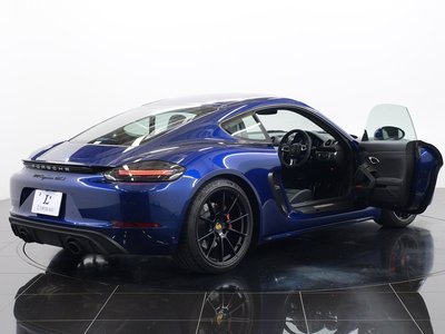 صورة مصغرة 21 لـ 2023 Porsche 718