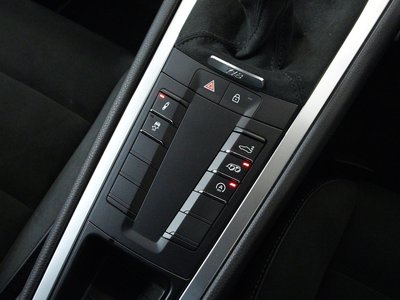 صورة مصغرة 37 لـ 2023 Porsche 718