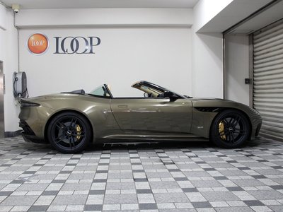 صورة 6 لـ 2022 Aston Martin DBS SUPERLEGGERA VOLANTE