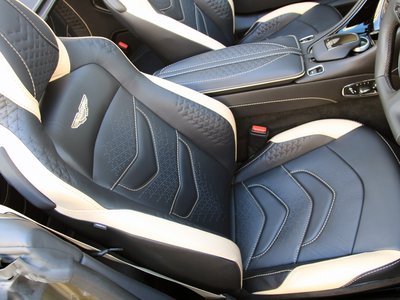 صورة 32 لـ 2022 Aston Martin DBS SUPERLEGGERA VOLANTE