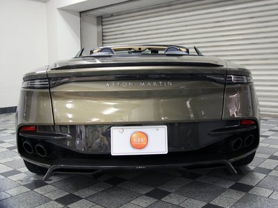صورة 12 لـ 2022 Aston Martin DBS SUPERLEGGERA VOLANTE