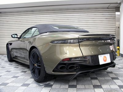 صورة 15 لـ 2022 Aston Martin DBS SUPERLEGGERA VOLANTE