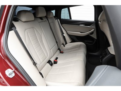 صورة مصغرة 29 لـ 2021 BMW X4