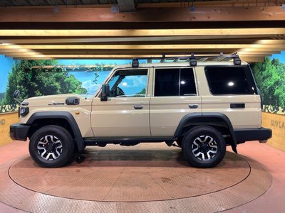 2025 Toyota LAND CRUISER 70 thumbnail 48