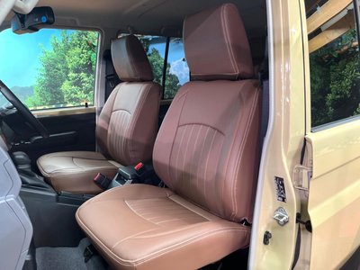 2025 Toyota LAND CRUISER 70 thumbnail 24